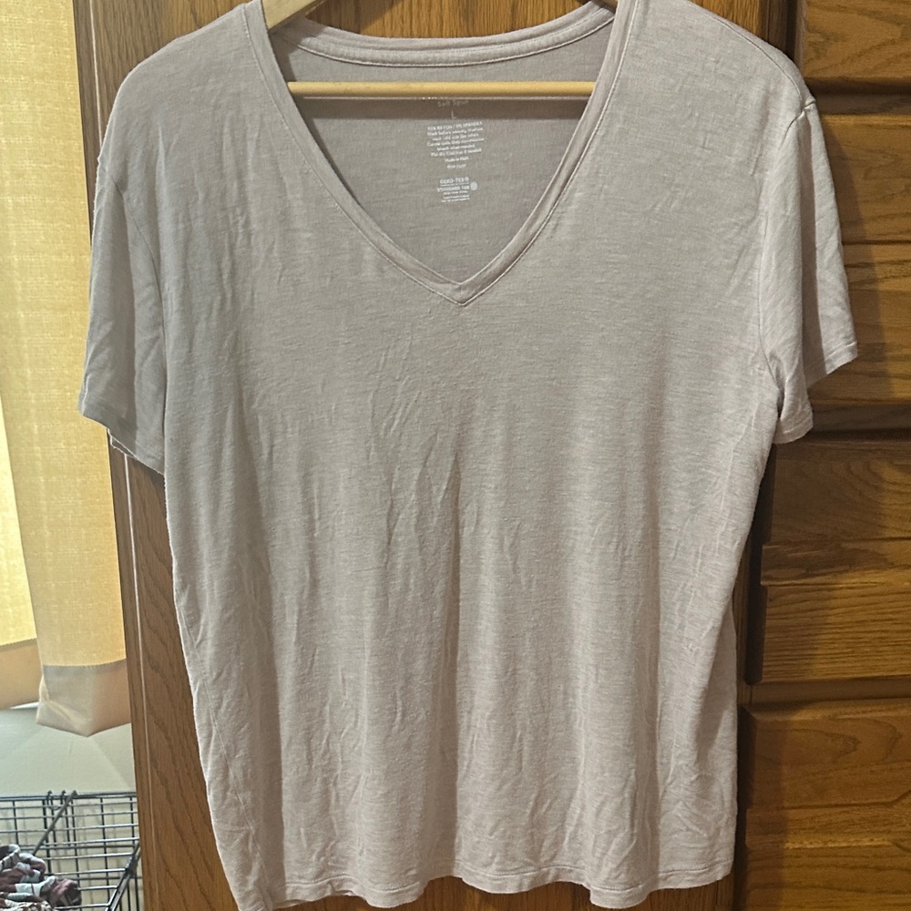 Nine West Light Beige V-Neck Short Sleeve Top